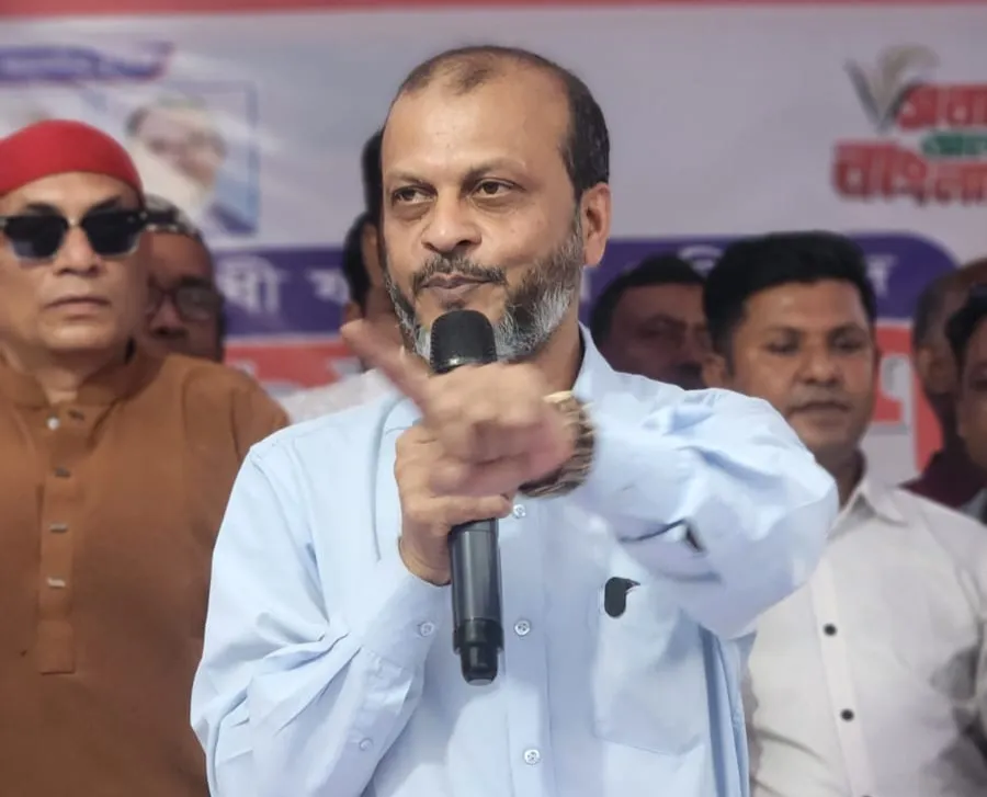 সেবা আগে, কথা পরে: জনকল্যাণের দর্শনে ব্যারিস্টার জাকির হোসেন